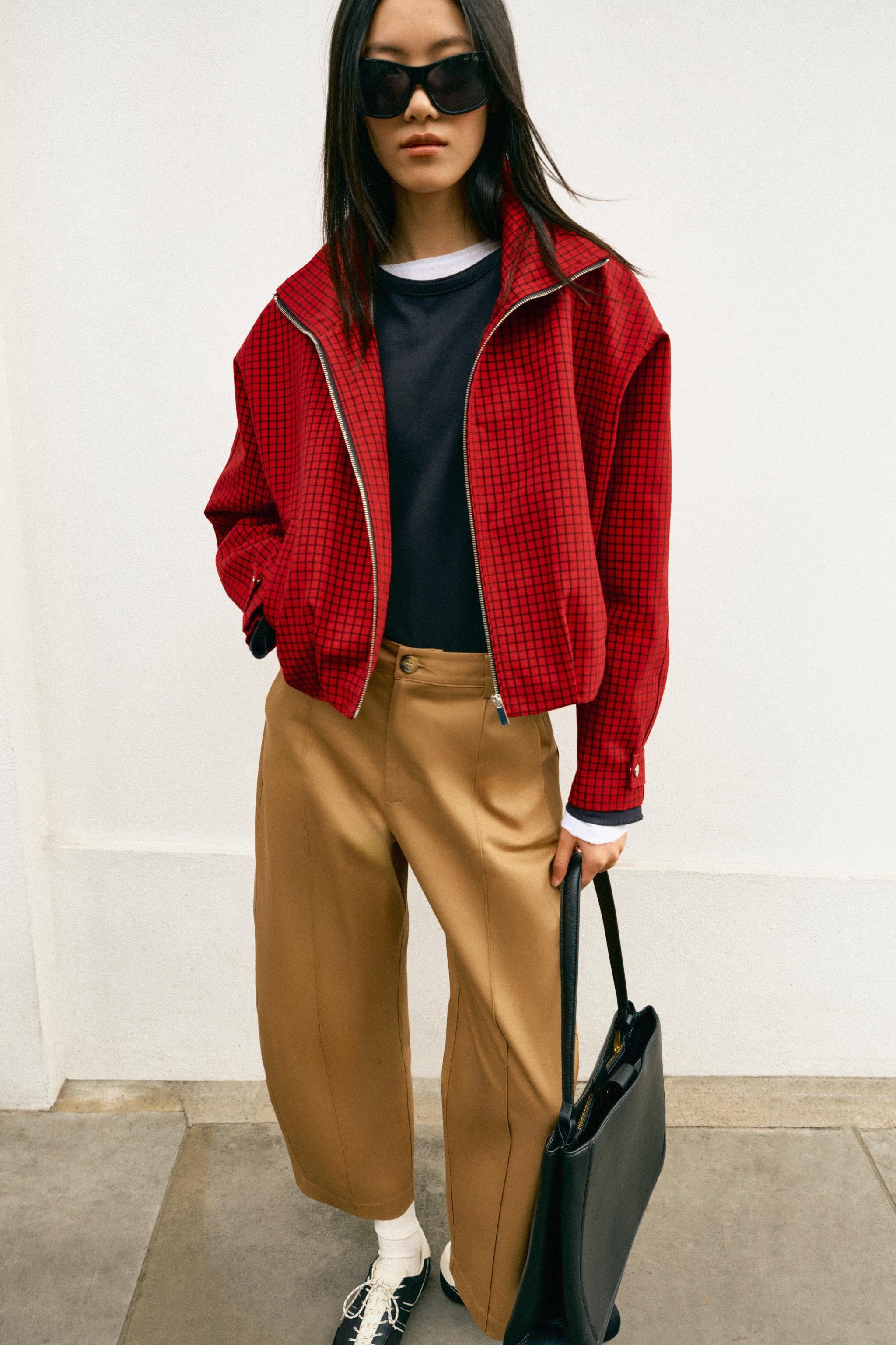 BARREL PANTS WITH STITCHED SEAM